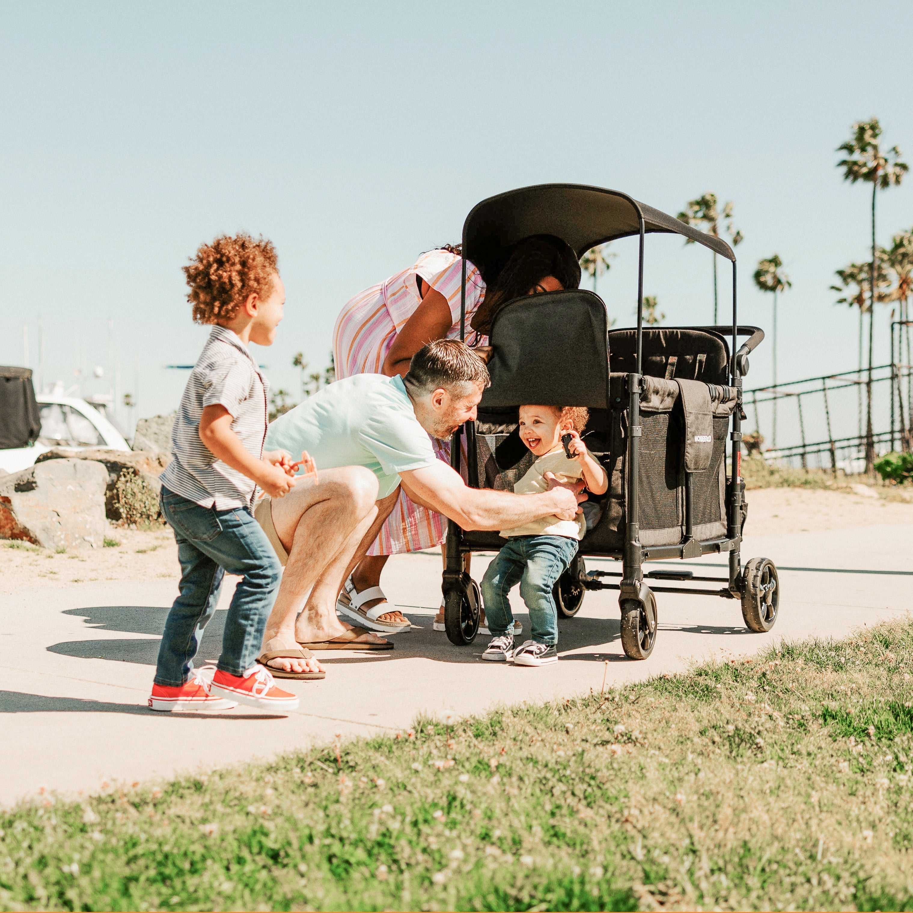 WonderFold W4 Elite Quad Stroller Wagon (4 Seater)
