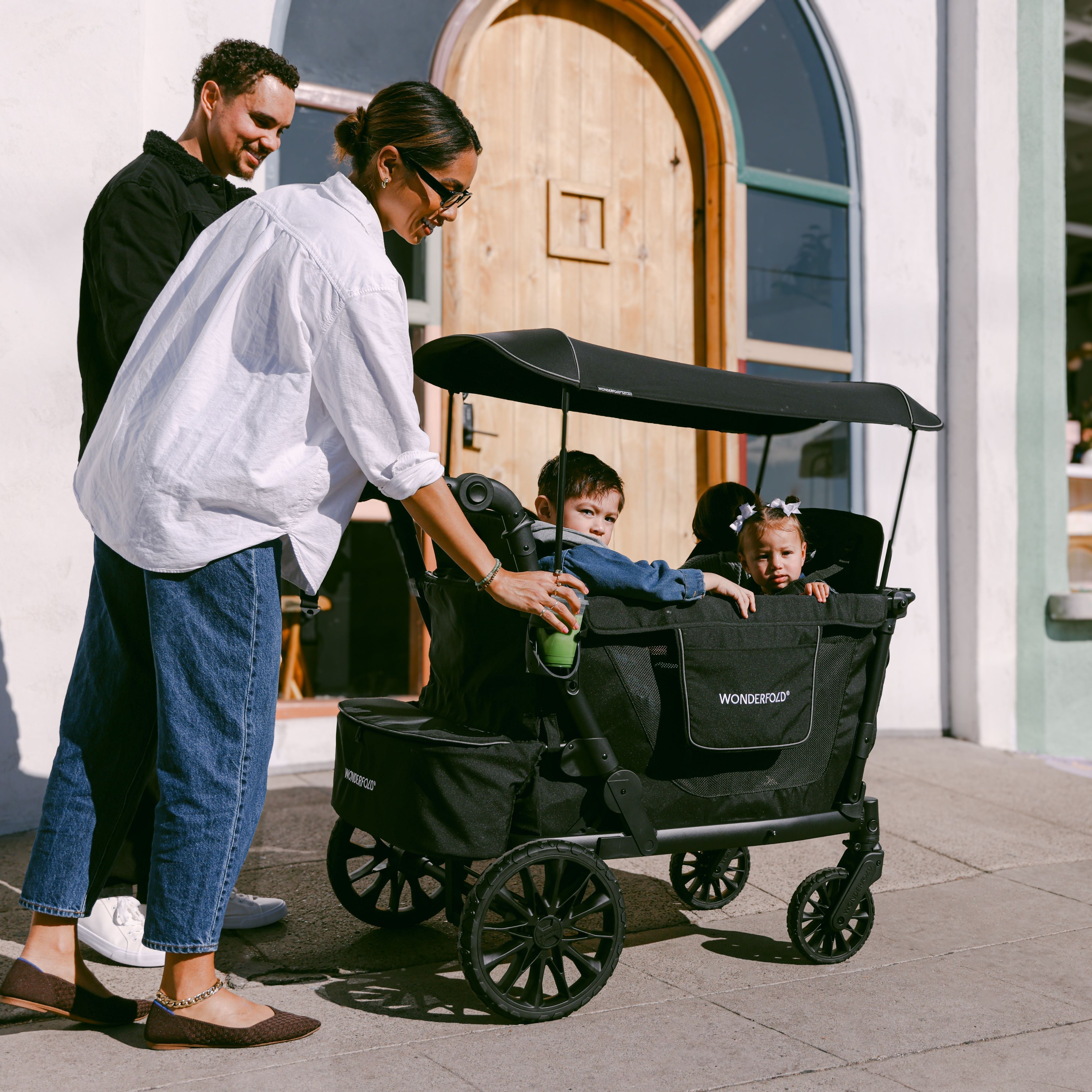 WonderFold L4 Quad Stroller Wagon (4 Seater)