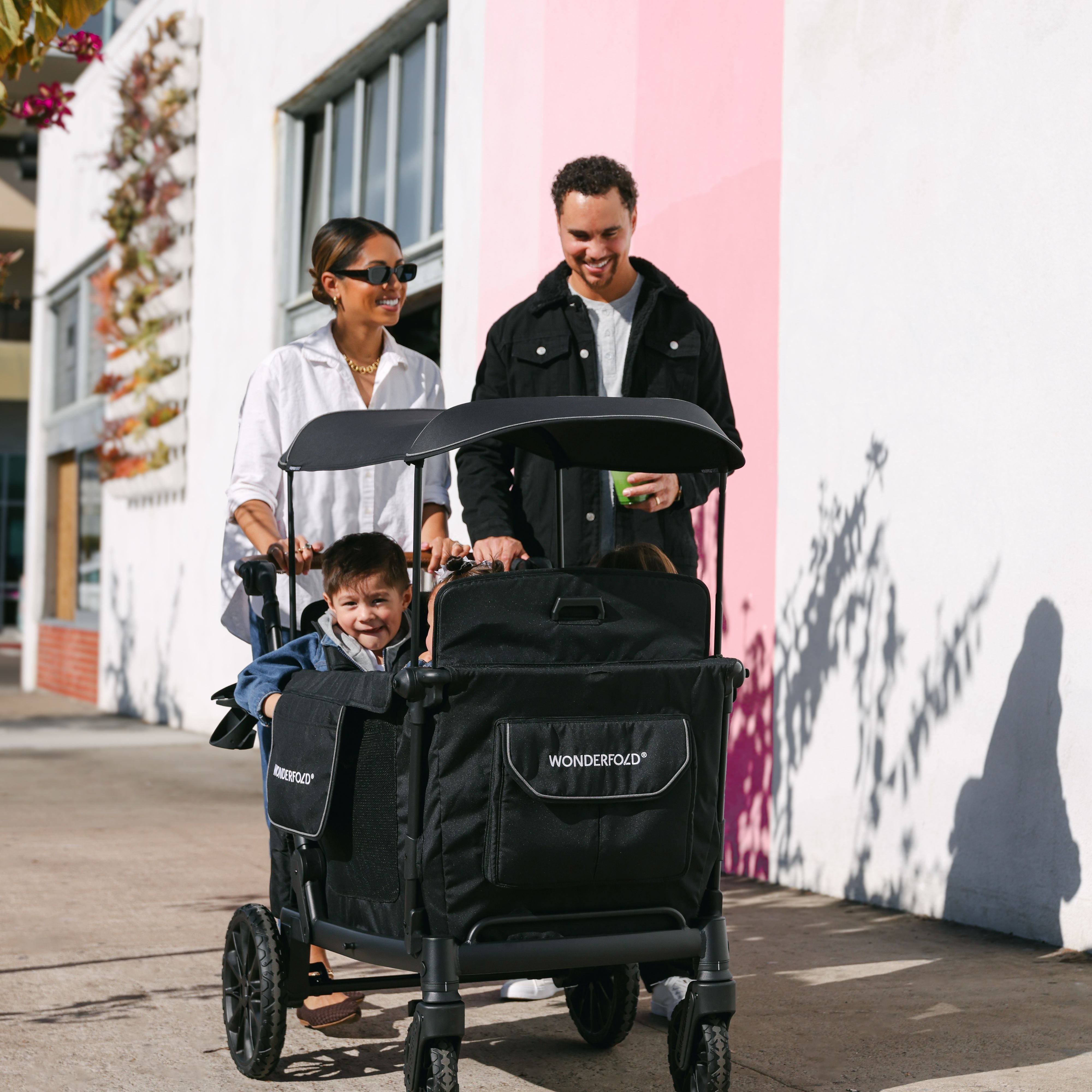 WonderFold L4 Quad Stroller Wagon (4 Seater)