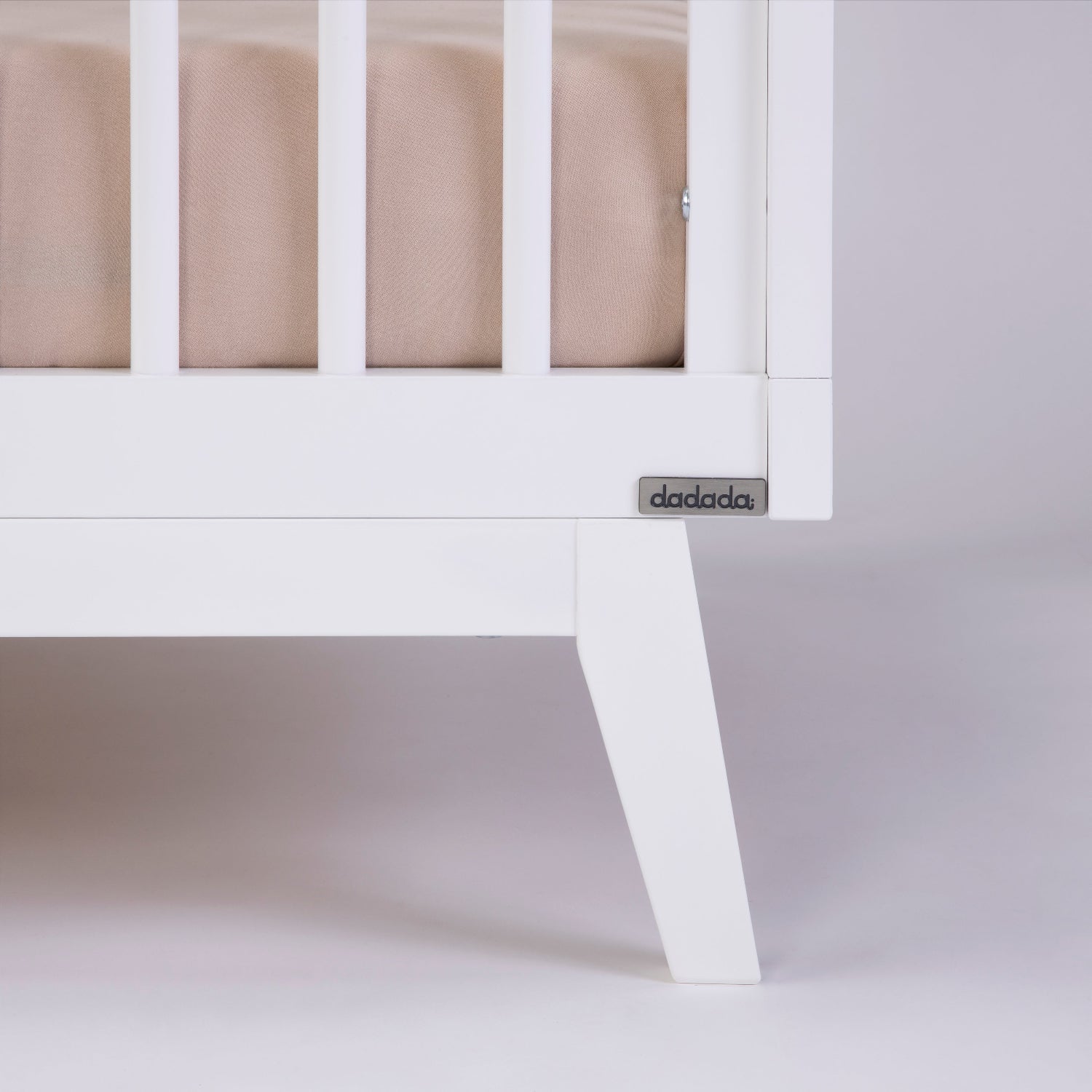 Dadada Soho 3-in-1 Convertible Crib