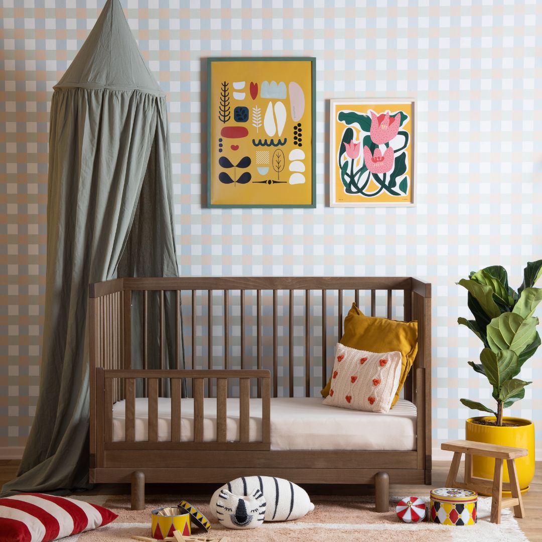 Dadada Bliss 4-in-1 Convertible Crib