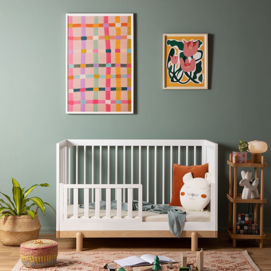 Dadada Bliss 4-in-1 Convertible Crib