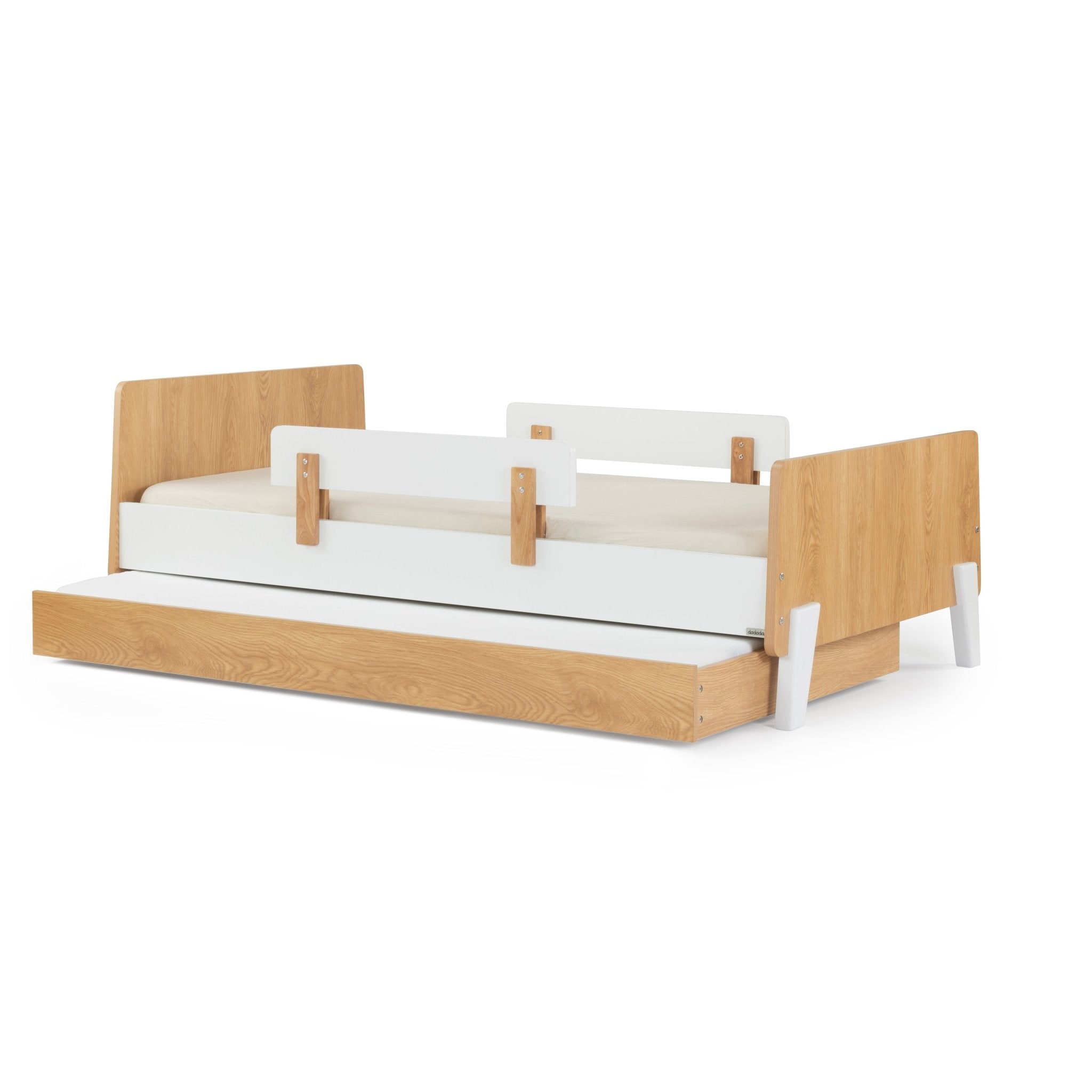 Dadada Fun Twin Bed