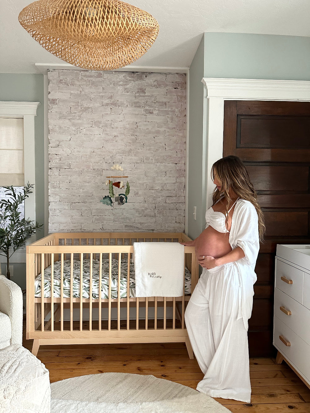 Dadada Soho 3-in-1 Convertible Crib