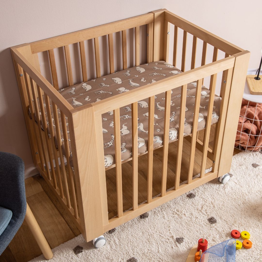 Dadada Spirit 8-in-1 Convertible Crib