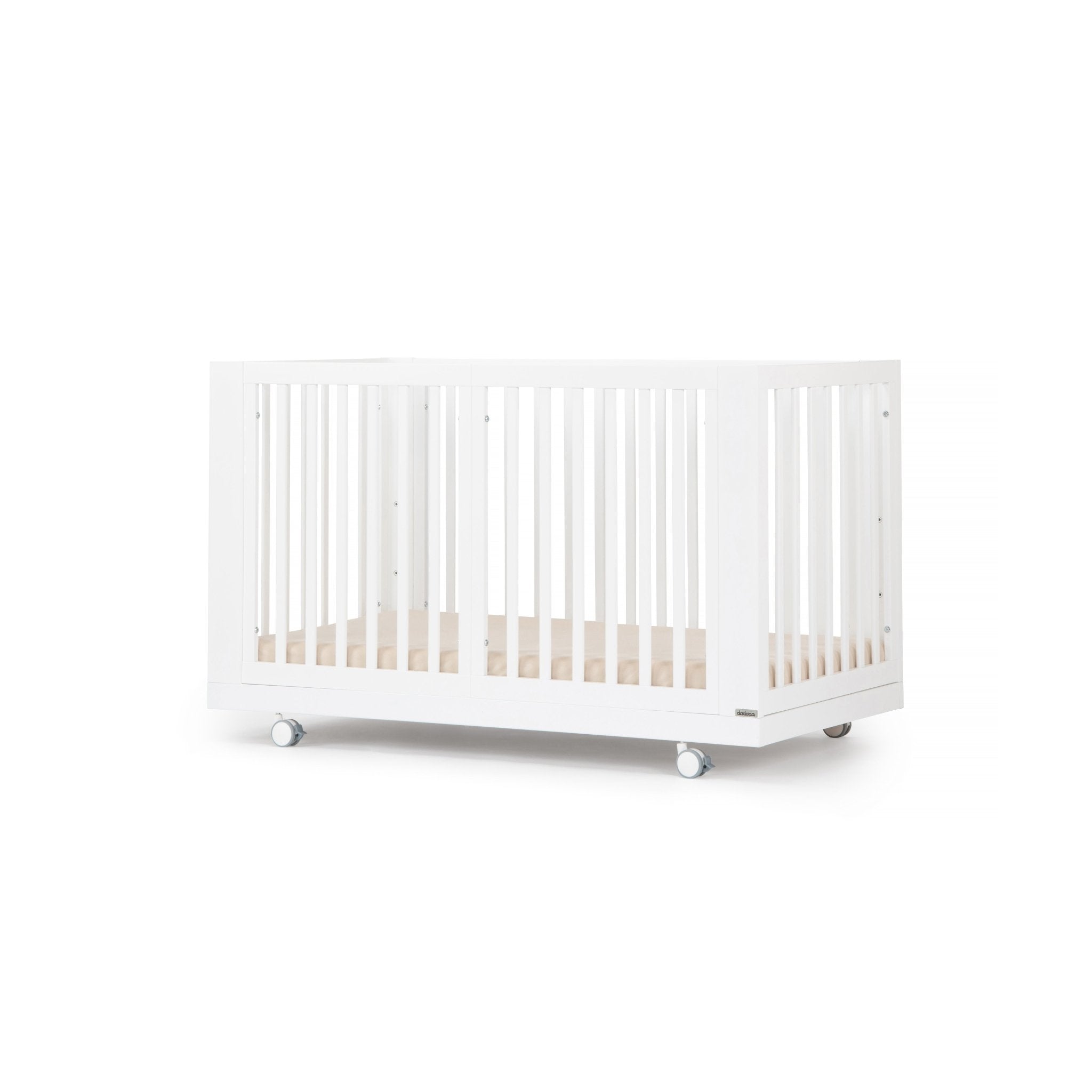 Dadada Spirit 8-in-1 Convertible Crib