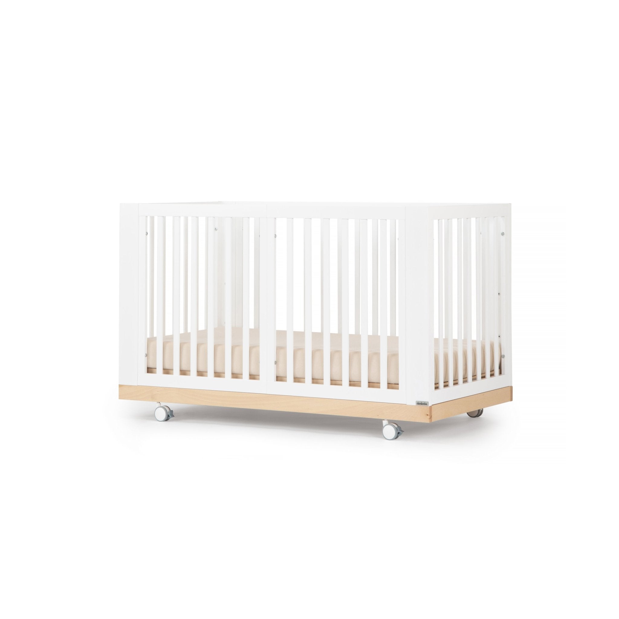 Dadada Spirit 8-in-1 Convertible Crib