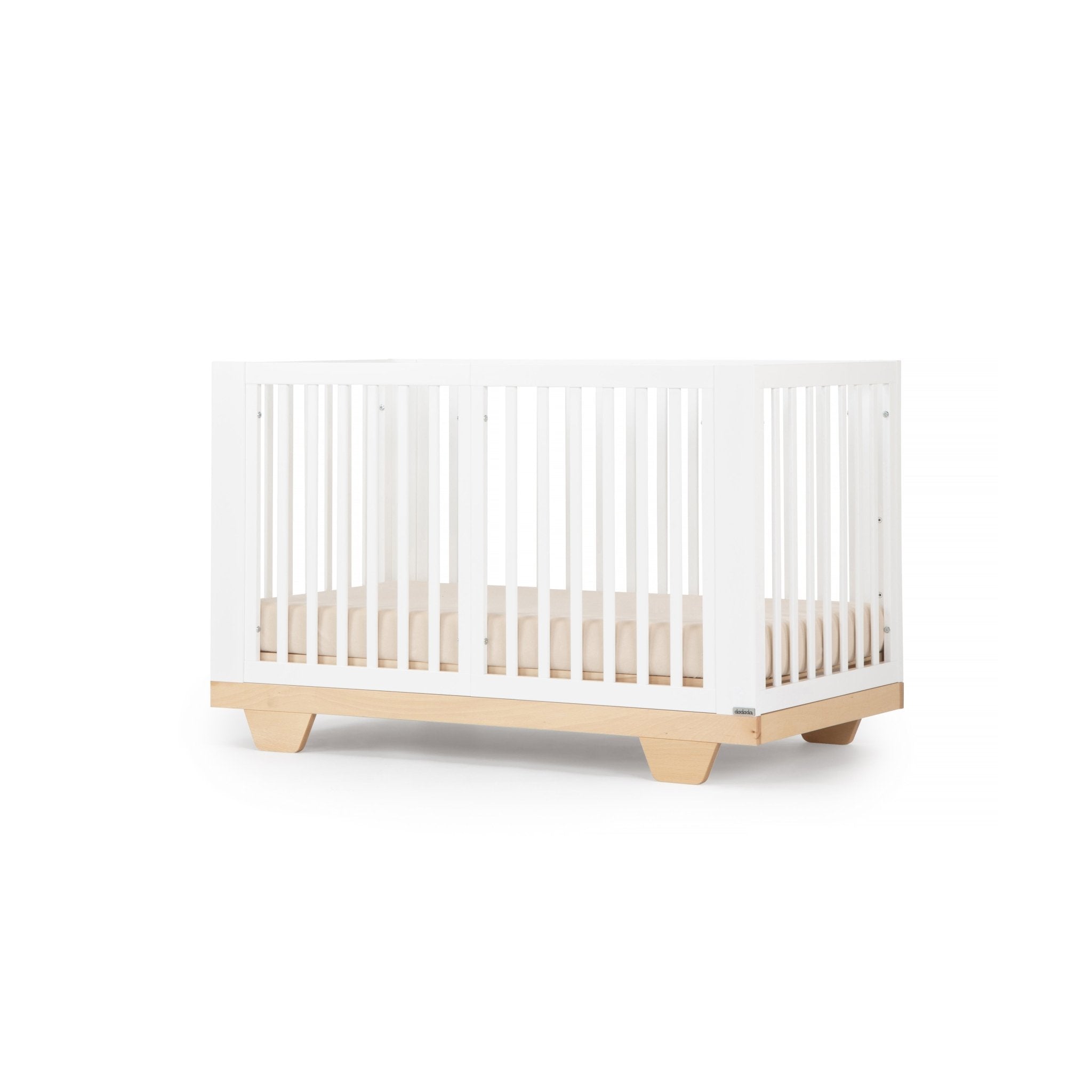 Dadada Spirit 8-in-1 Convertible Crib