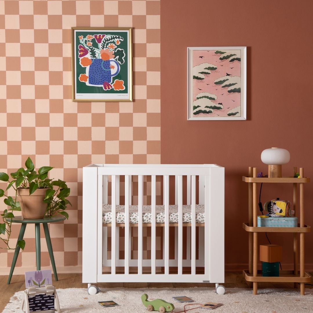 Dadada Spirit 8-in-1 Convertible Crib