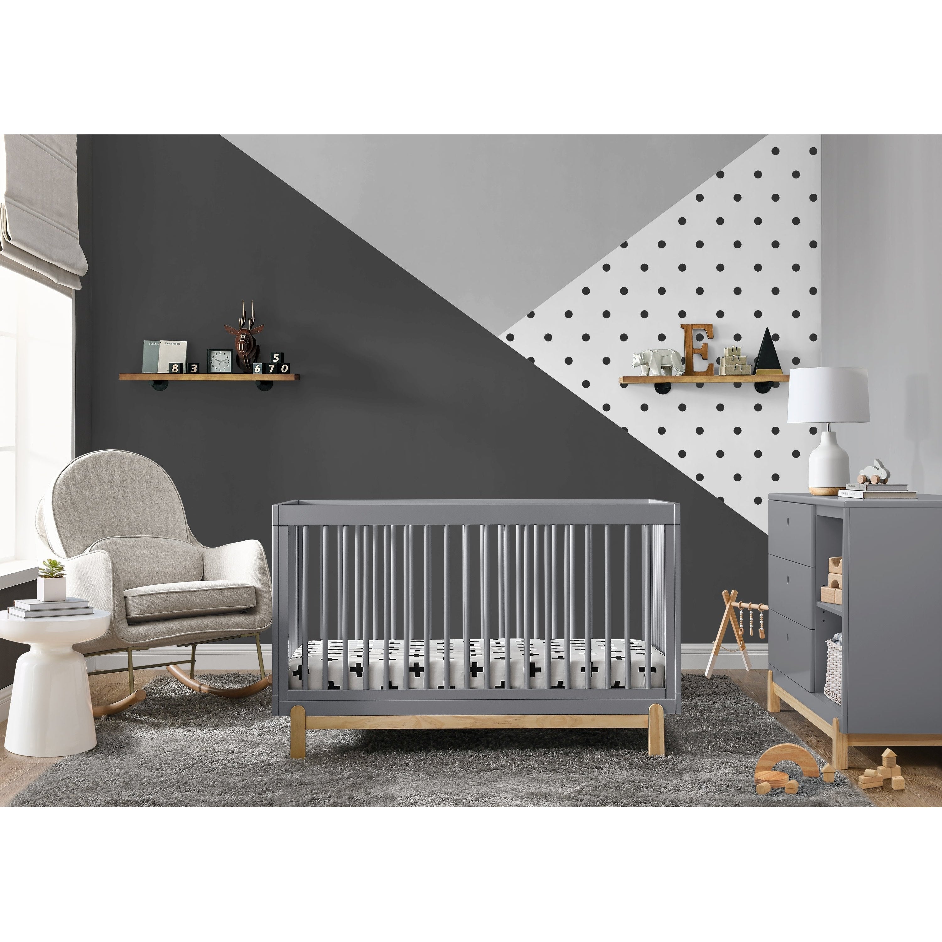 Delta Children Poppy 4-in-1 Convertible Crib