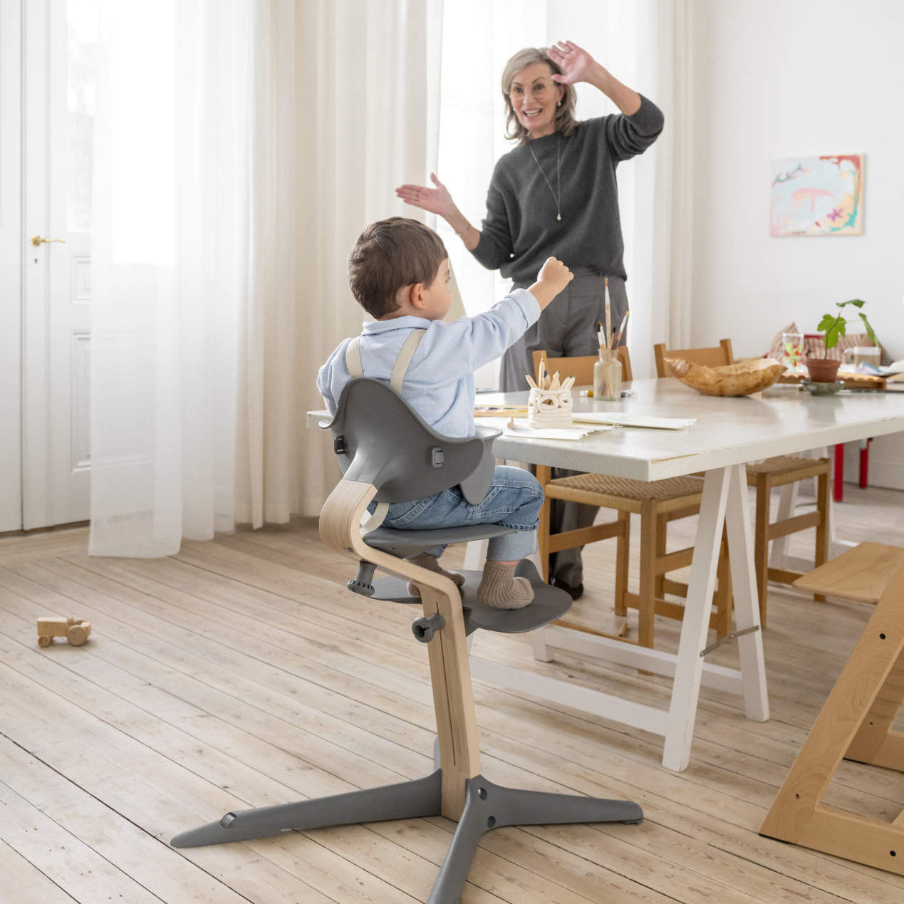 Stokke Nomi White Natural High Chair
