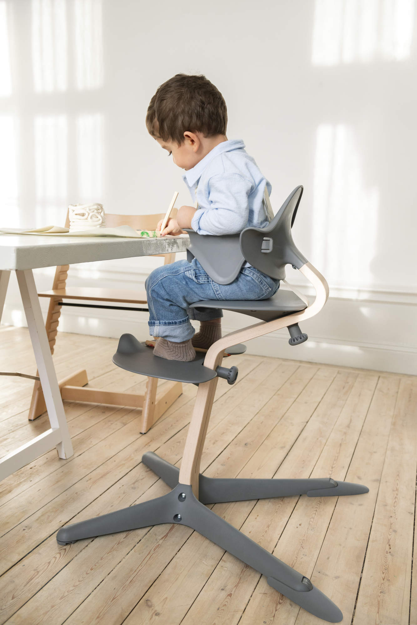 stokke nomi high chair Evomove Nomi Highchair