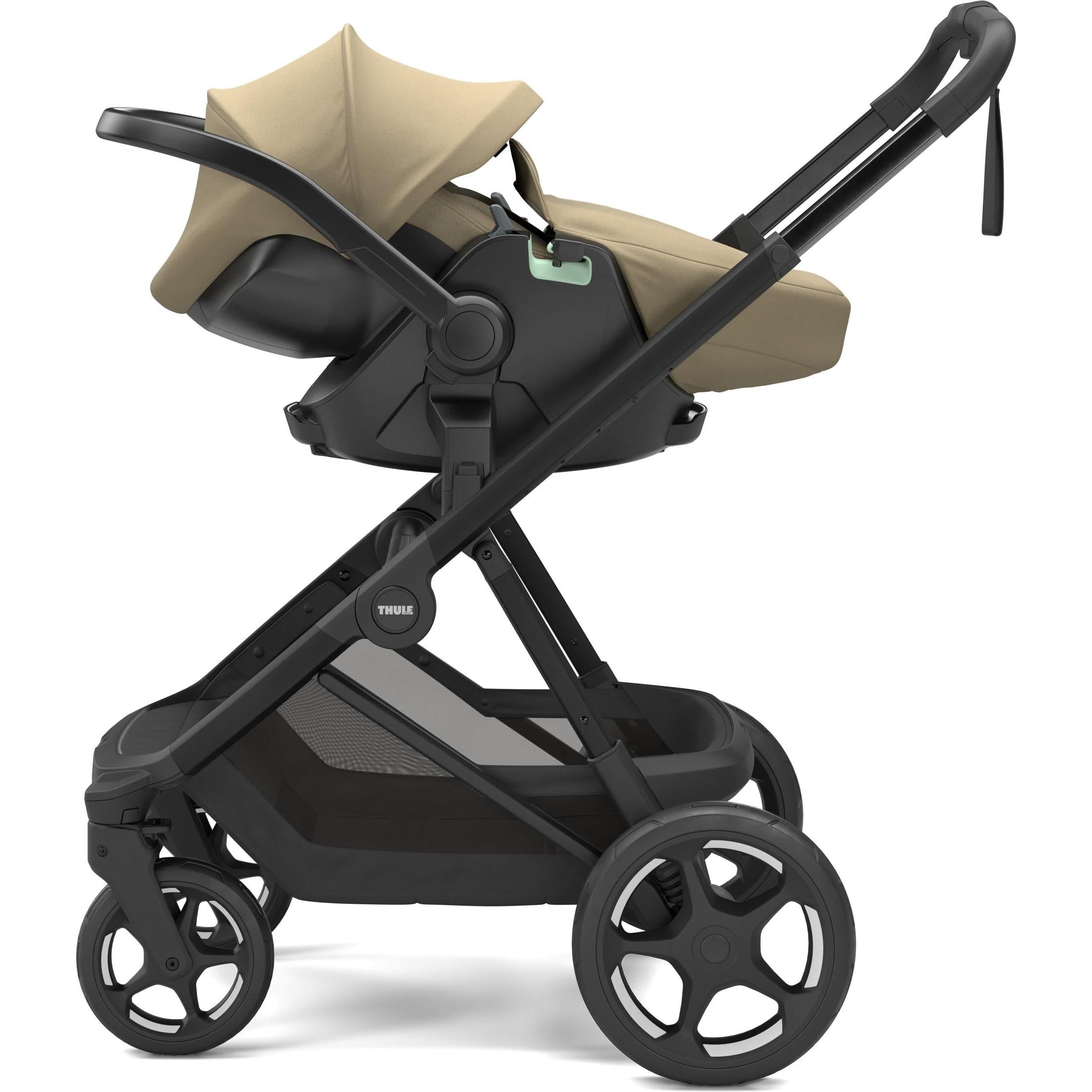 Thule Charm Stroller with Newborn Insert