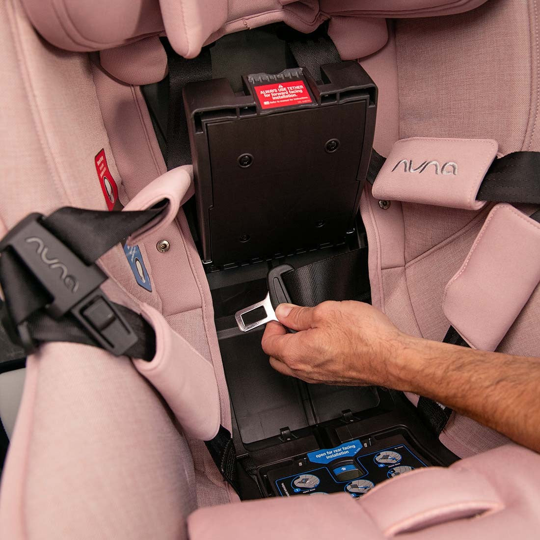 Nuna Rava Convertible Car Seat | Thistle Collection