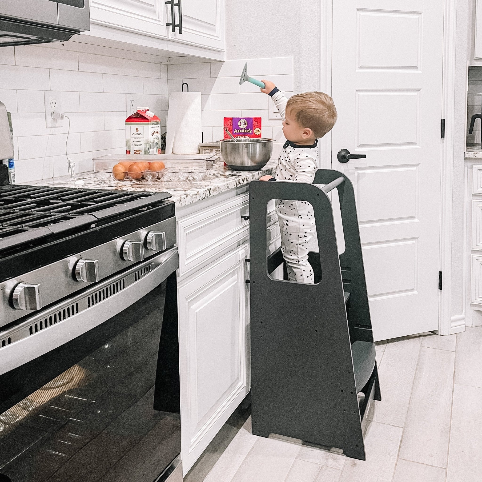 Dadada Toddler Tower