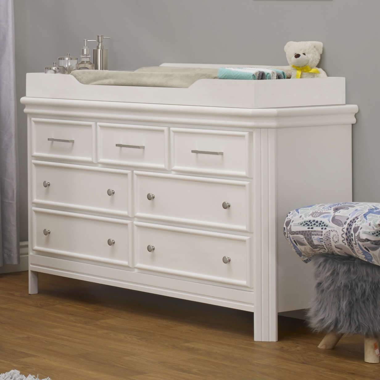 Sorelle Finley Elite Panel Crib Double Dresser 6 Drawer Dresser Se Lakeland Baby and Teen Furniture