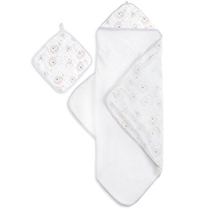Aden+Anais Hooded Towel &  Washcloth Leader of the Pack